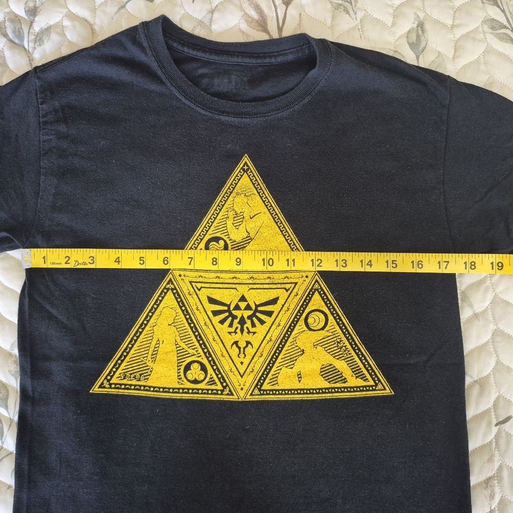 Black Child's Small T-Shirt with Yellow Graphic Legend of Zelda Symbol - Picture 3 of 5